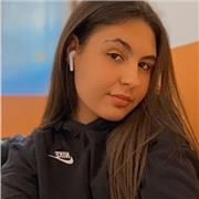 Hai bisogno di aiuto nelle materie letterarie? Sono disposta ad alleviare le tue difficoltà in italiano in tempi brevi. Per info contattami